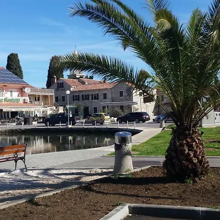 Gabriela Σπίτι διακοπών Sukošan